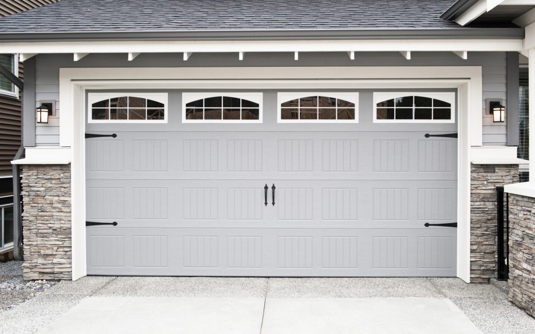 A Step-by-Step Garage Door Maintenance Guide for New Homeowners